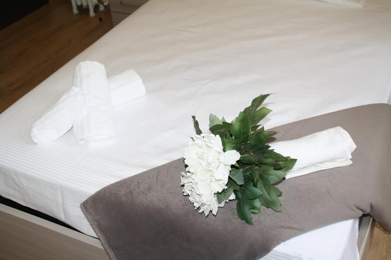 Le Colonne Milano Bed & Breakfast Екстериор снимка
